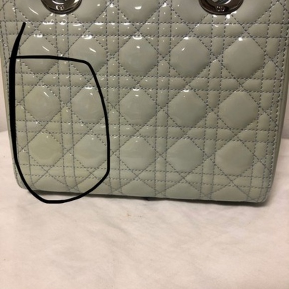 Christian Dior lady Dior patent med sz on hold - Picture 5 of 6